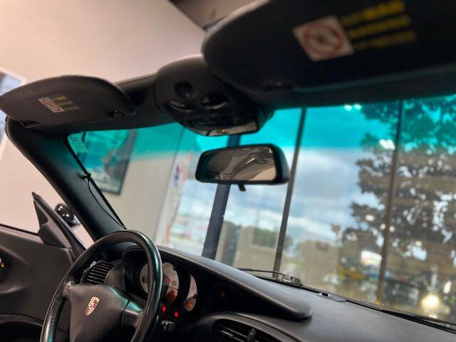 2004 Porsche 911 Carrera