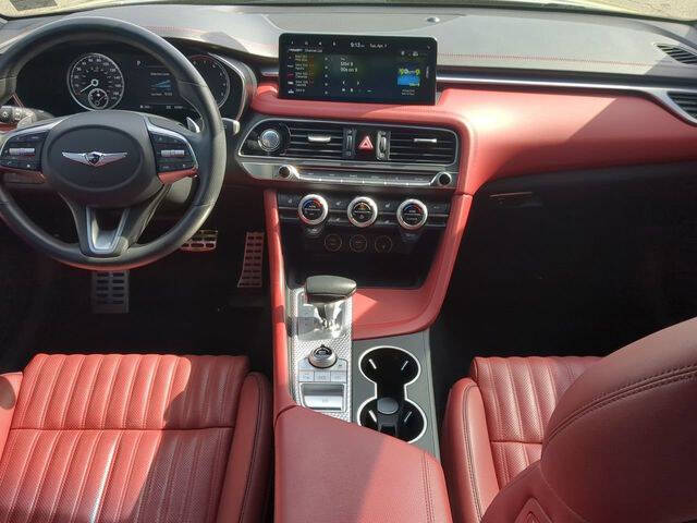 2023 Genesis G70