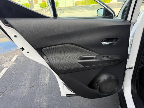 2018 Nissan Kicks SV