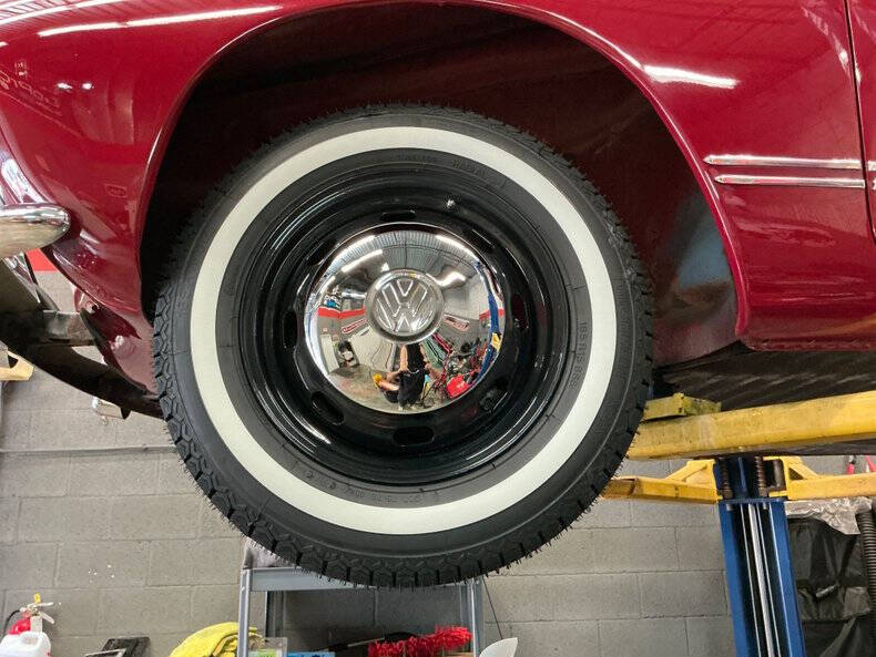 1968 Volkswagen Karmann Ghia