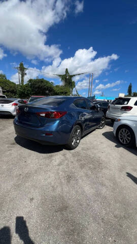 2018 Mazda MAZDA3 Touring