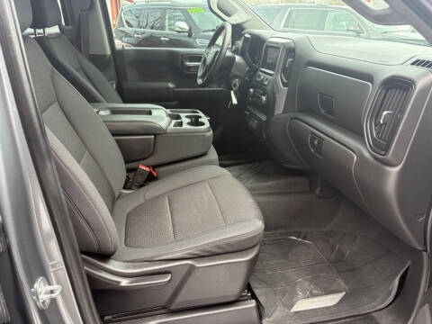 2020 Chevrolet Silverado 1500 Custom