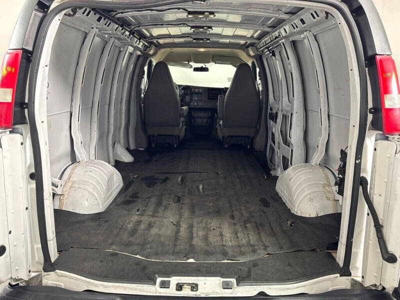 2018 Chevrolet Express 2500