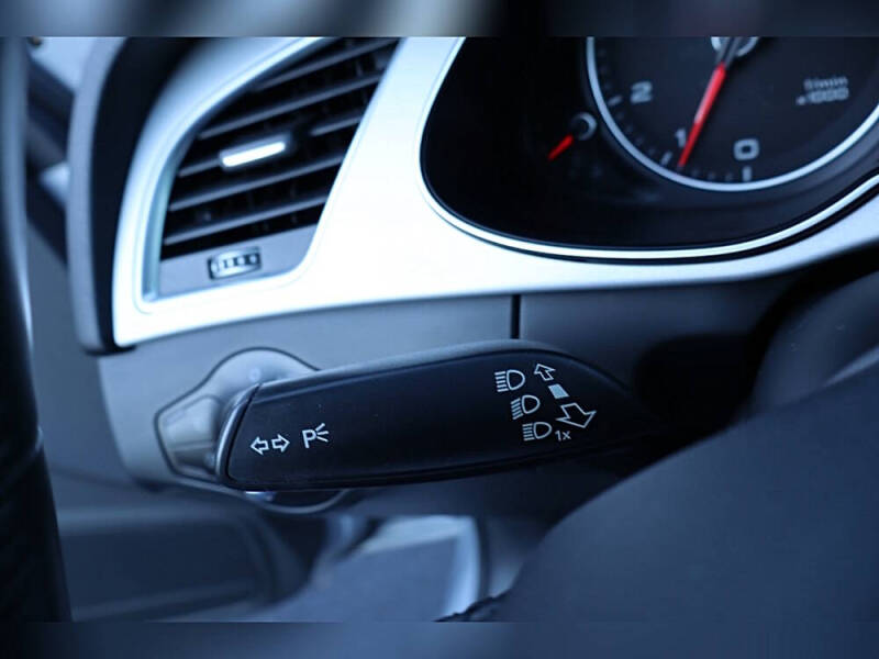 2015 Audi A4 2.0T quattro Premium