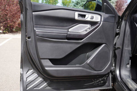 2020 Ford Explorer Platinum