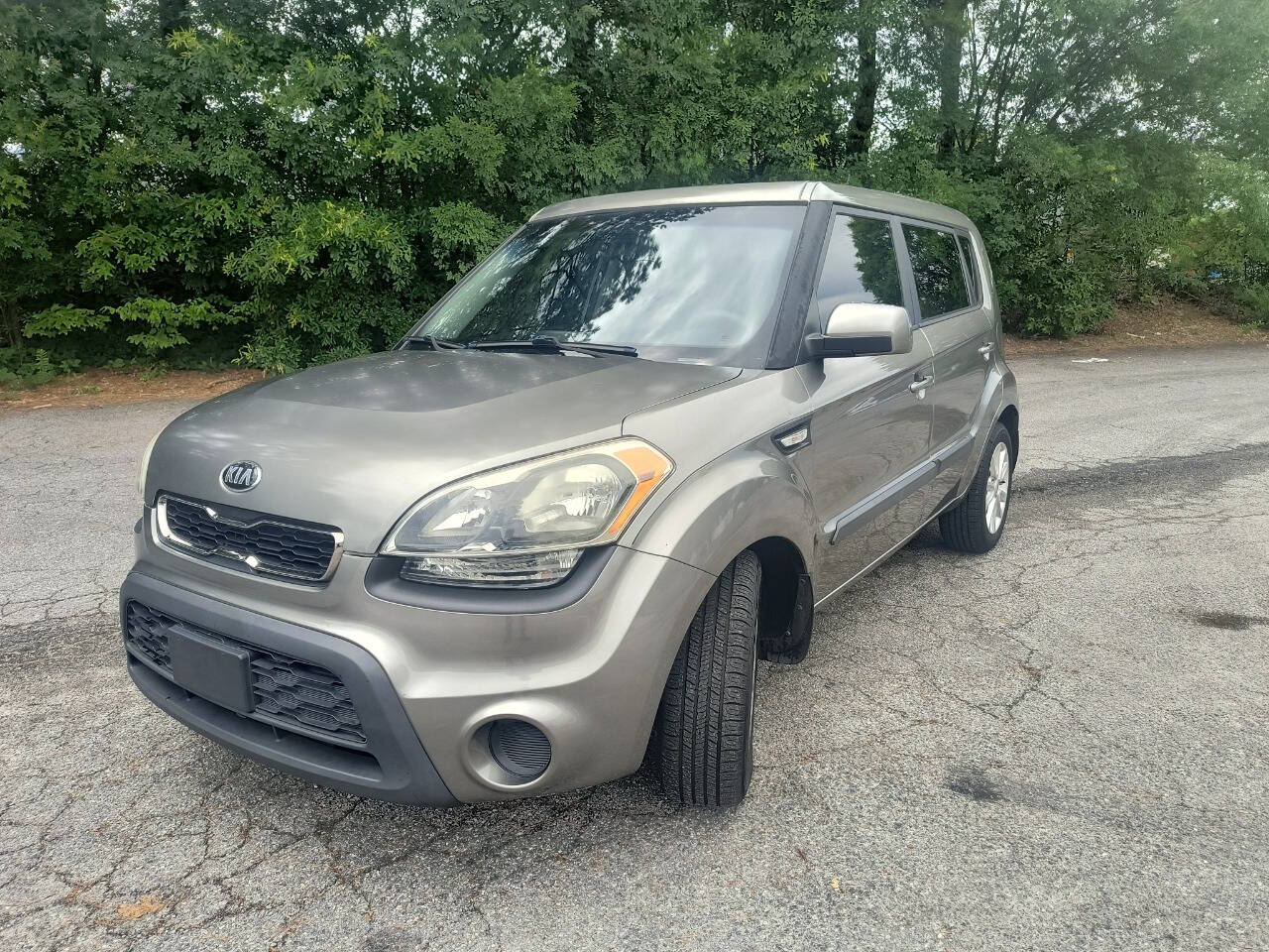 Gray 2013 Kia Soul Base 4dr Crossover 6A 1
