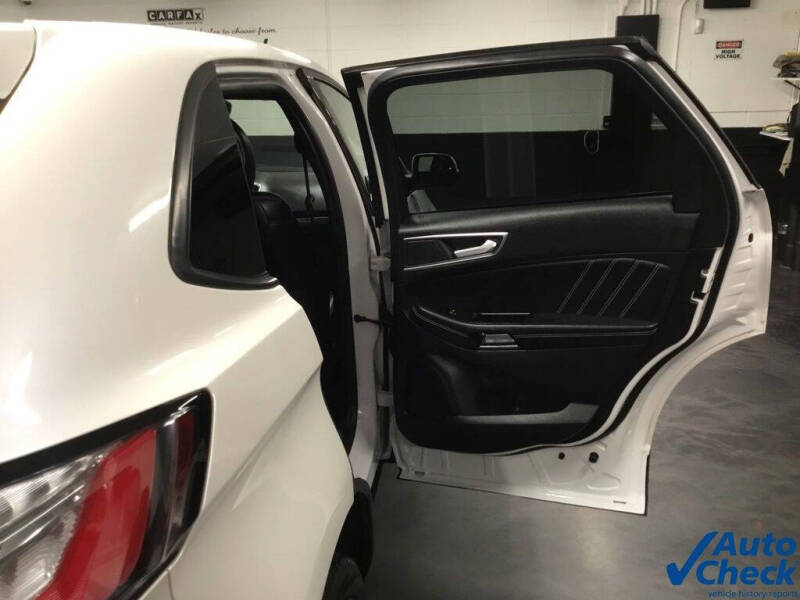 2019 Ford Edge ST