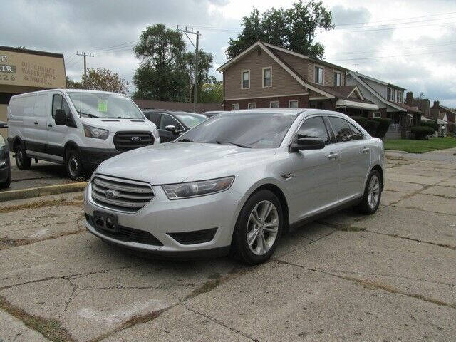 2015 Ford Taurus