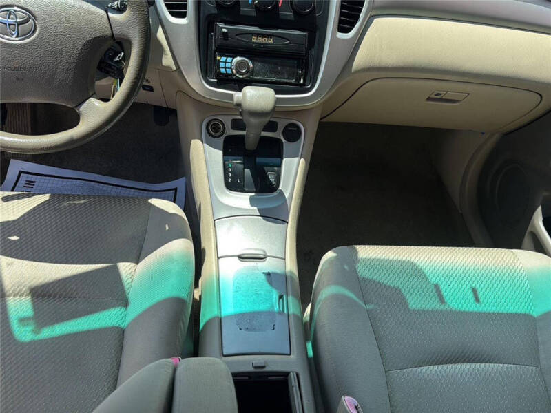 2004 Toyota Highlander