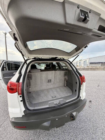 2012 Chevrolet Traverse LS