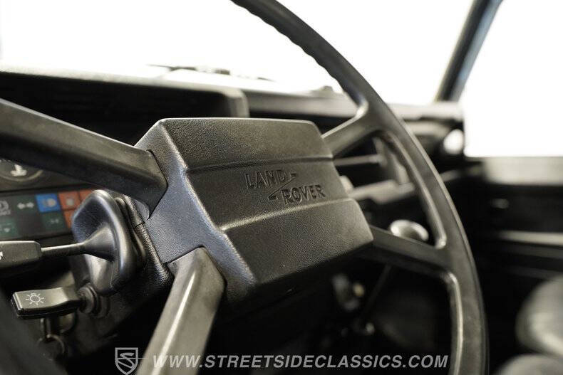 1987 Land Rover Defender