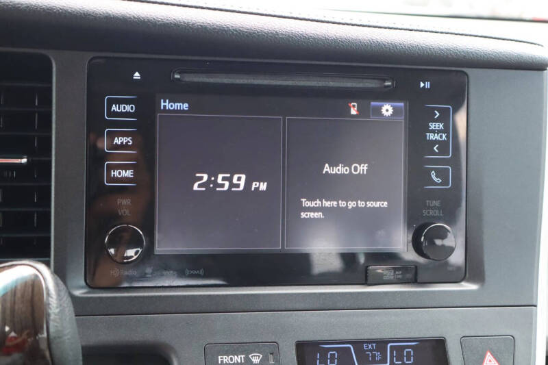 2017 Toyota Sienna