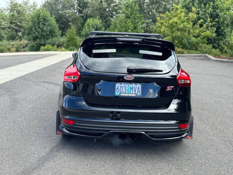 2018 Ford Focus ST
