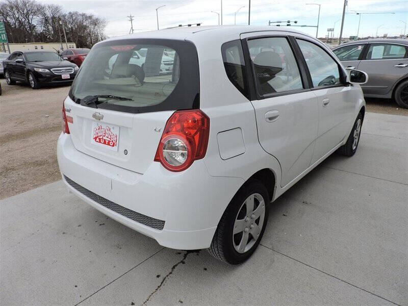 2011 Chevrolet Aveo Aveo5 LS