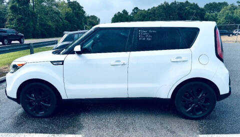 2016 Kia Soul +