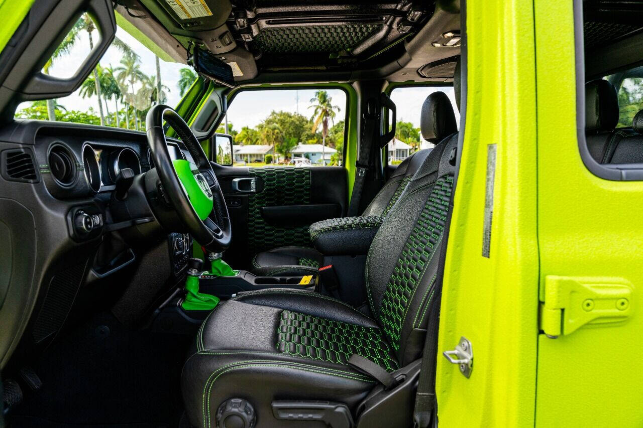 2022 JEEP Gladiator Pickup - $147,995