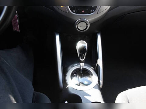 2017 Hyundai Veloster