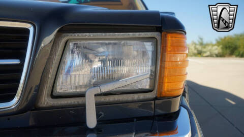 1986 Mercedes-Benz 560-Class 560 SEC