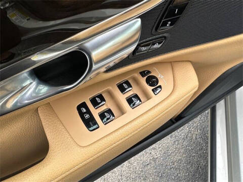 2018 Volvo S90 T5 Momentum