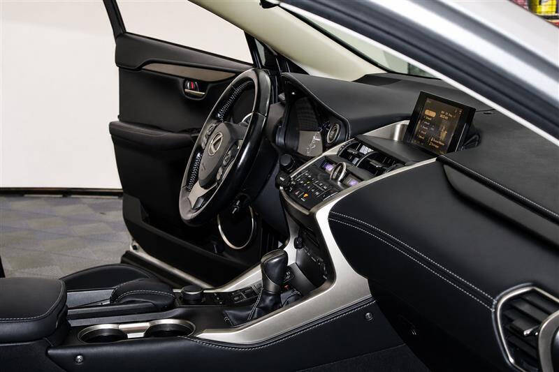 2016 Lexus NX 200t