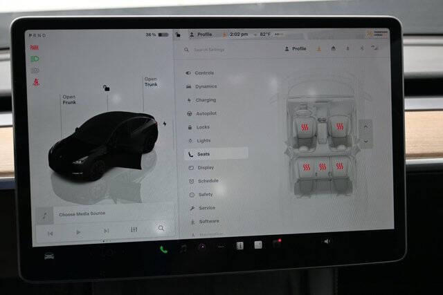 2024 Tesla Model Y Performance