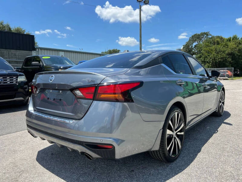 2021 Nissan Altima 2.5 SR