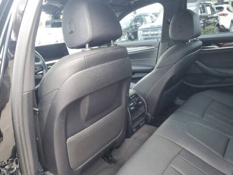 2022 BMW 5 Series 530e