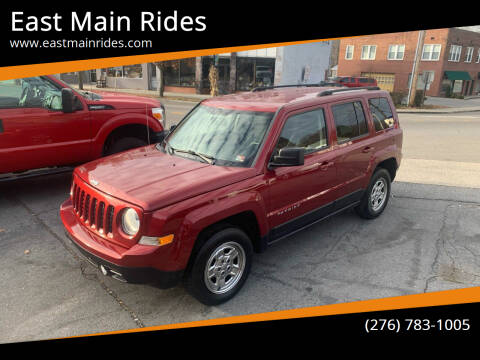 2017 Jeep Patriot for sale at East Main Rides in Marion VA
