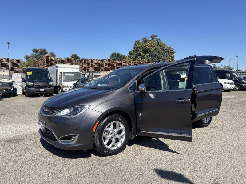 2020 Chrysler Pacifica Limited