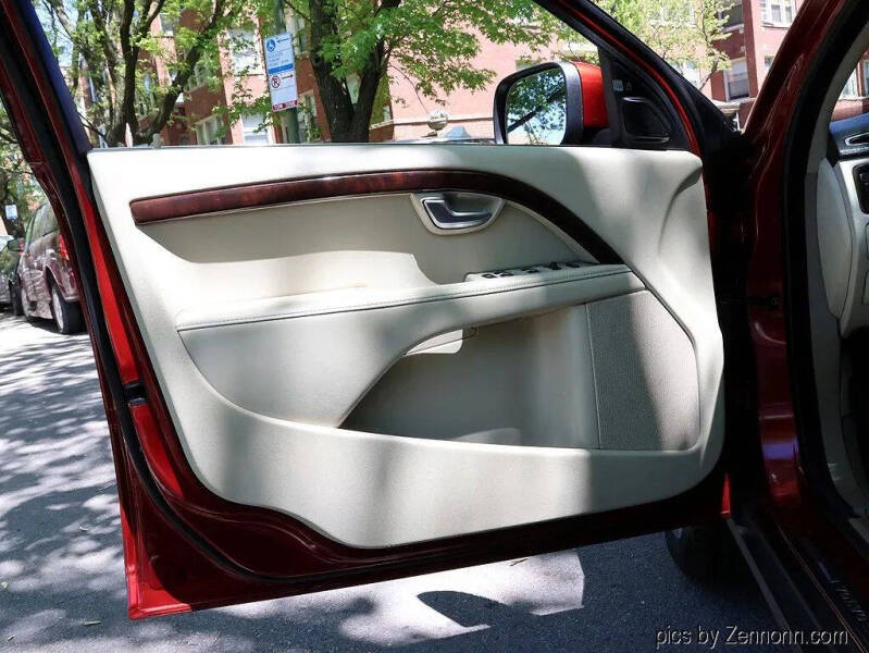 2013 Volvo XC70