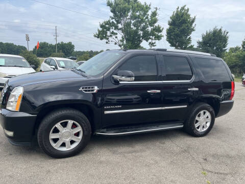 2011 Cadillac Escalade Luxury