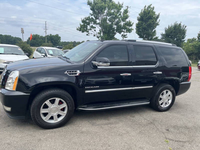 2011 Cadillac Escalade Luxury