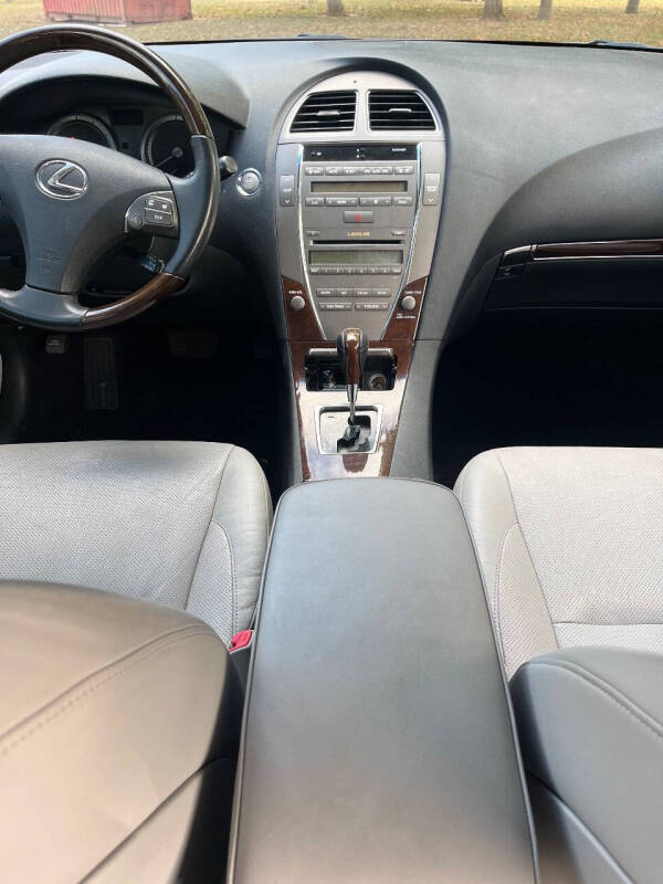 2011 Lexus ES 350