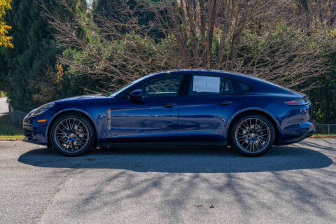 2023 Porsche Panamera Platinum Edition