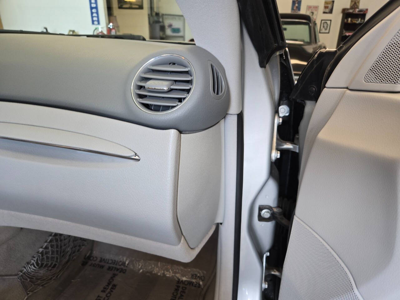 2005 Mercedes-Benz CLK 152