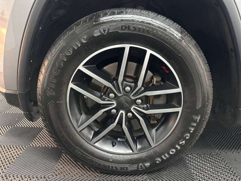 2019 Jeep Grand Cherokee Trailhawk