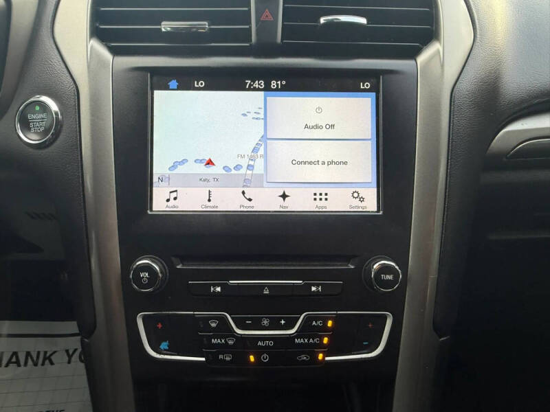 2017 Ford Fusion SE