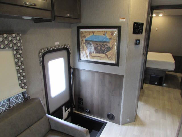 2022 International MV607