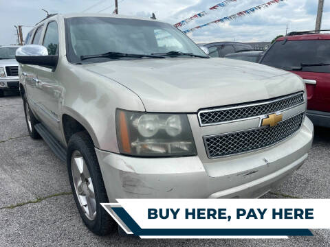 2013 Chevrolet Tahoe for sale at Auto World in Carbondale IL