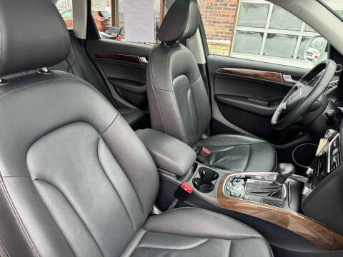 2017 Audi Q5 2.0T quattro Premium Plus