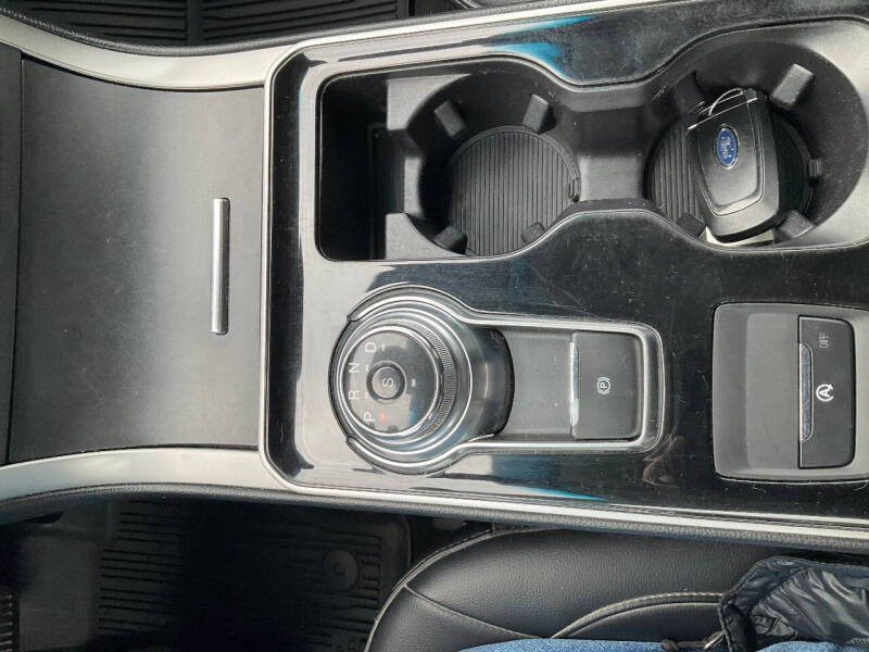 2019 Ford Edge SEL