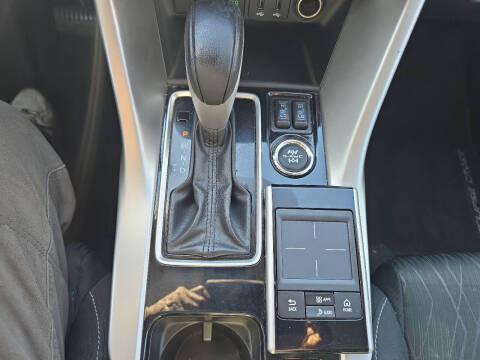 2019 Mitsubishi Eclipse Cross SE