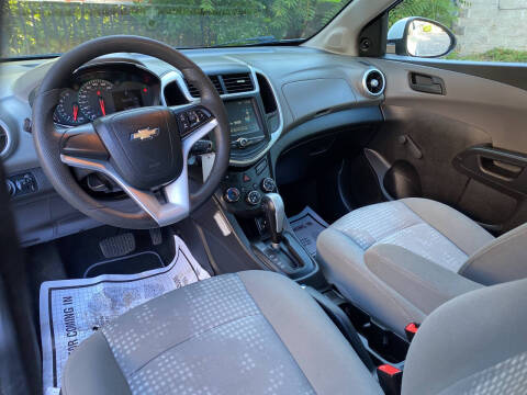 2017 Chevrolet Sonic LT Auto Fleet