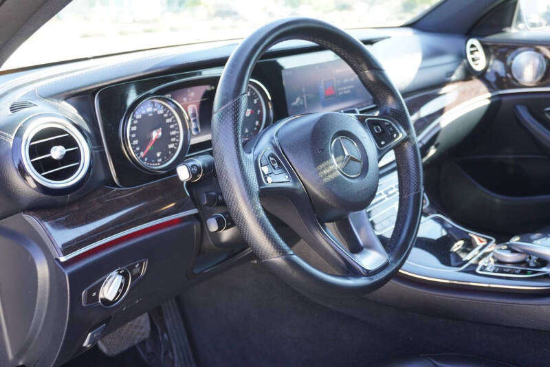 2017 Mercedes-Benz E-Class E 300