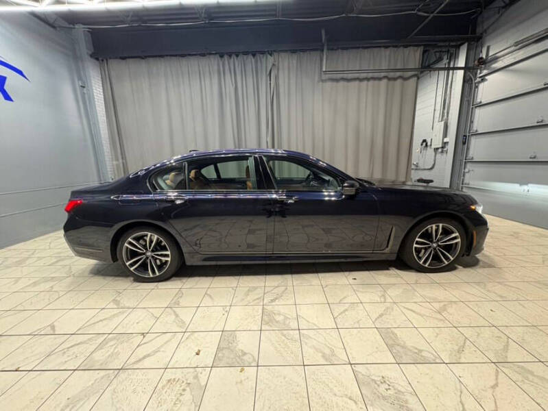 2022 BMW 7 Series 750i xDrive