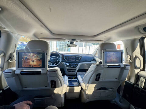 2017 Chrysler Pacifica Limited
