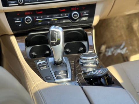 2015 BMW 5 Series 535i