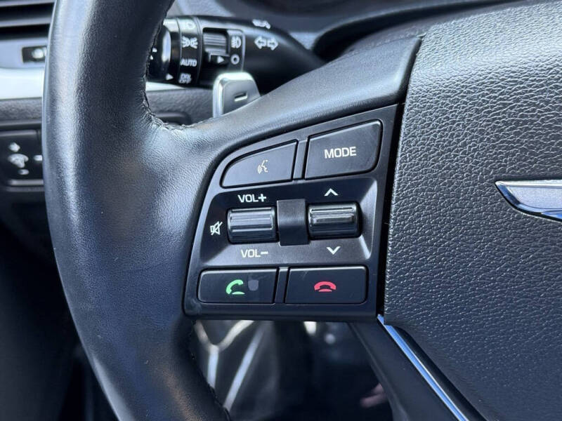 2018 Genesis G80
