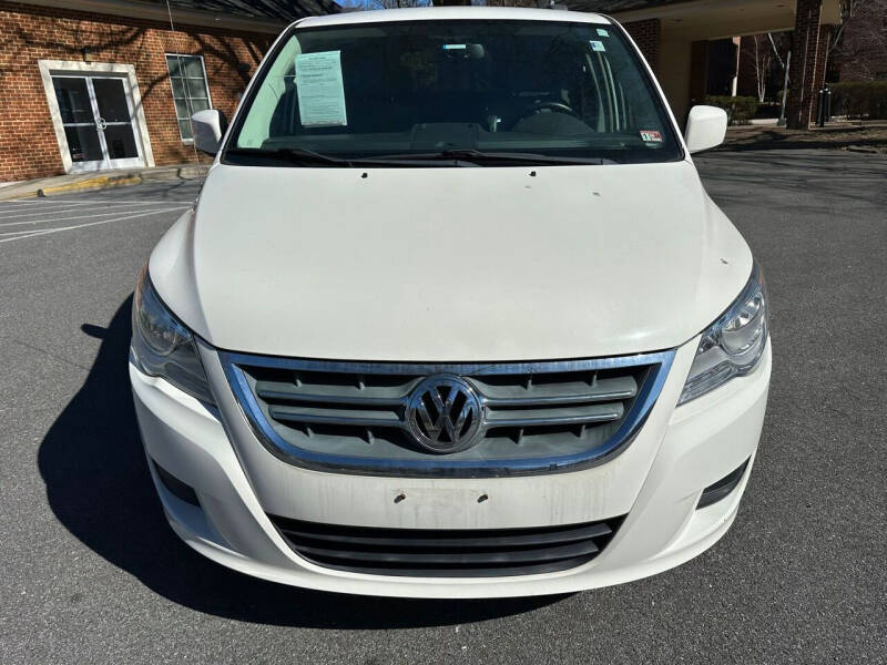 2012 Volkswagen Routan for sale at Euro Automotive LLC in Falls Church VA