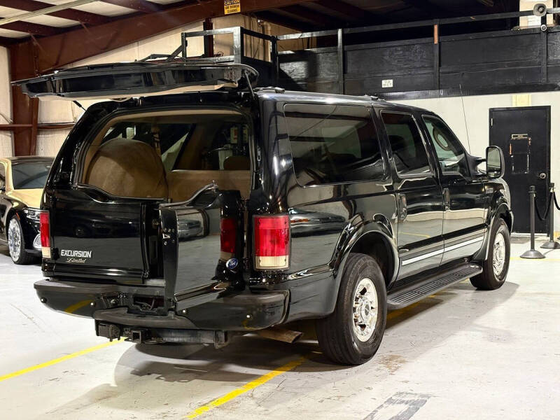 2003 Ford Excursion Limited